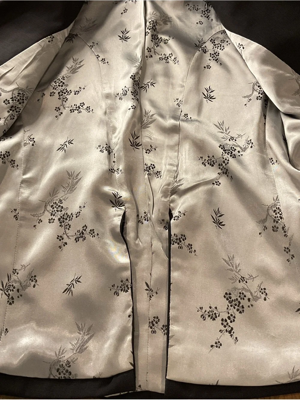 Equestrian Tailored Blazer with Velvet-Trim Collar Salzburg Buttons
